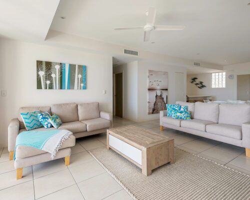 coral-cove-accommodation-unit-16-lighter (1)
